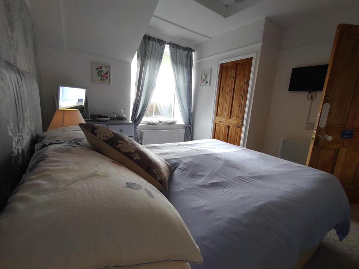 Chyheira Bed & Breakfast Ruan Minor Bagian luar foto