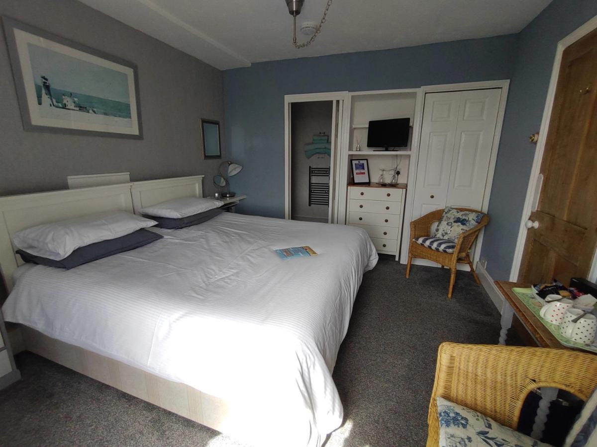 Chyheira Bed & Breakfast Ruan Minor Bagian luar foto